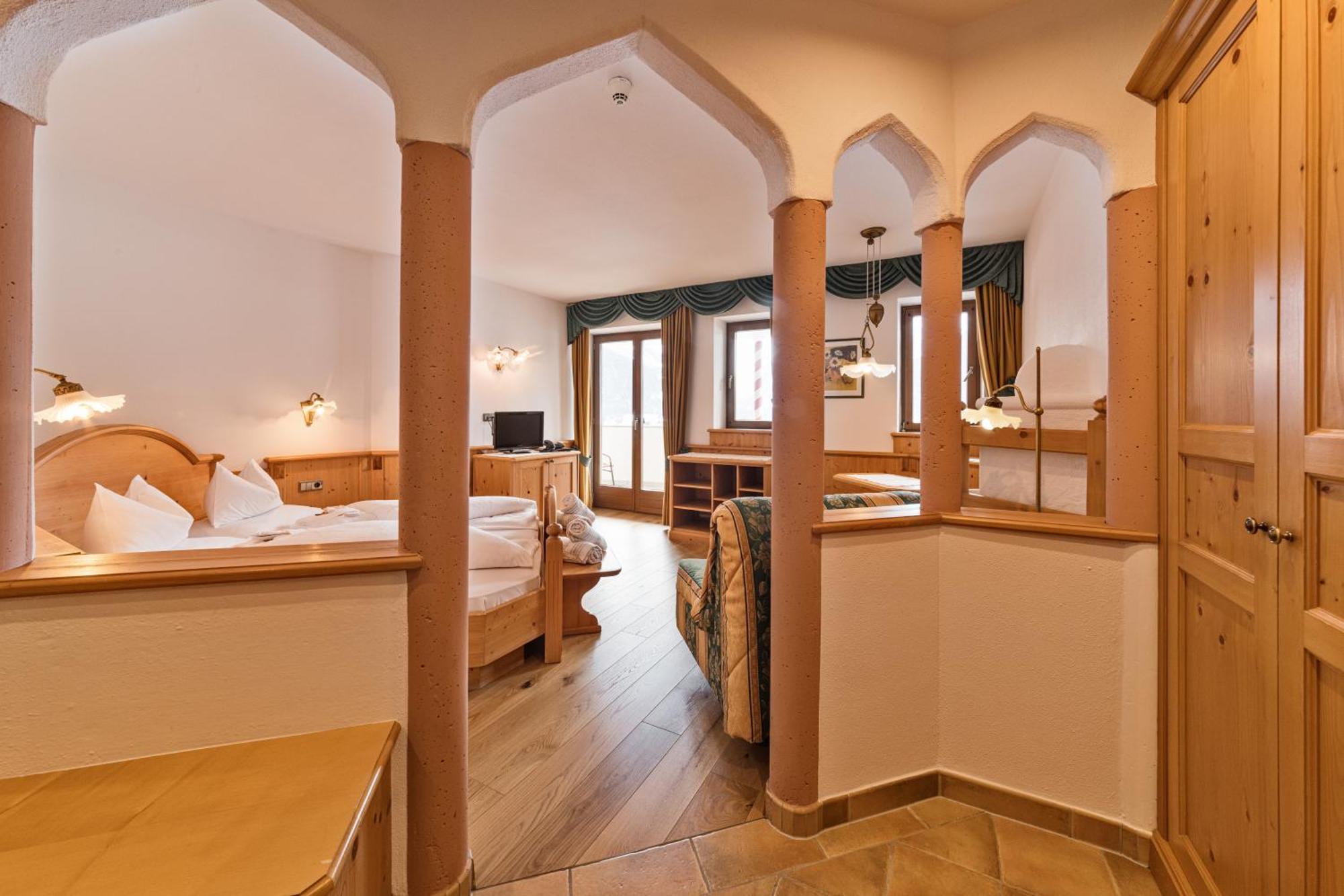 Hotel Monica Dobbiaco